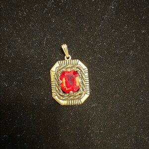 Sarah Coventry Pendant